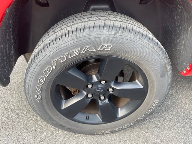 Used 2021 RAM 1500 Express w/ Wheel & Sound Group RWD image 26
