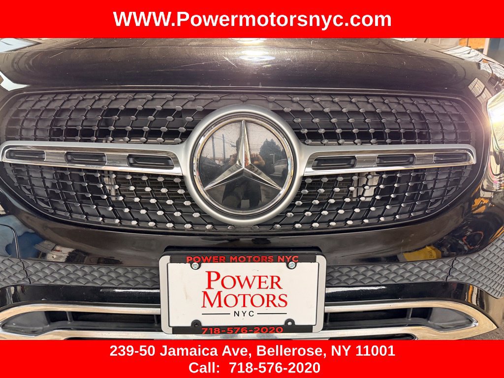 Used 2021 Mercedes-Benz GLA 250 4MATIC w/ Premium Package image 9