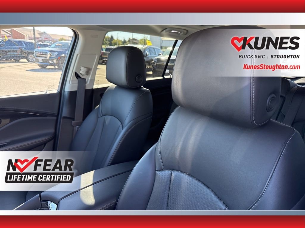 Used 2020 Buick Envision Essence w/ Experience Buick Package image 24