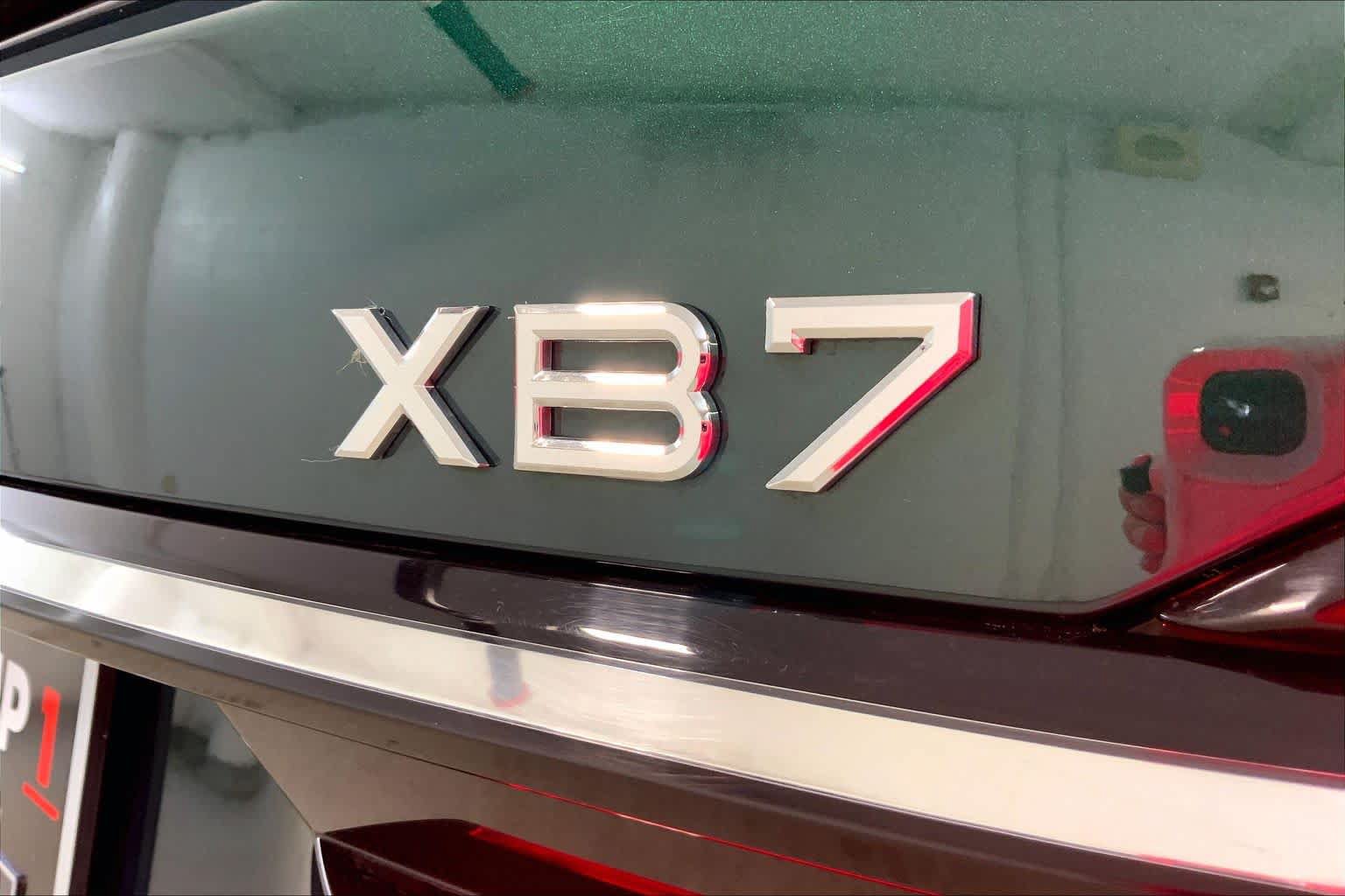 Used 2025 BMW ALPINA XB7 AWD/4WD image 9