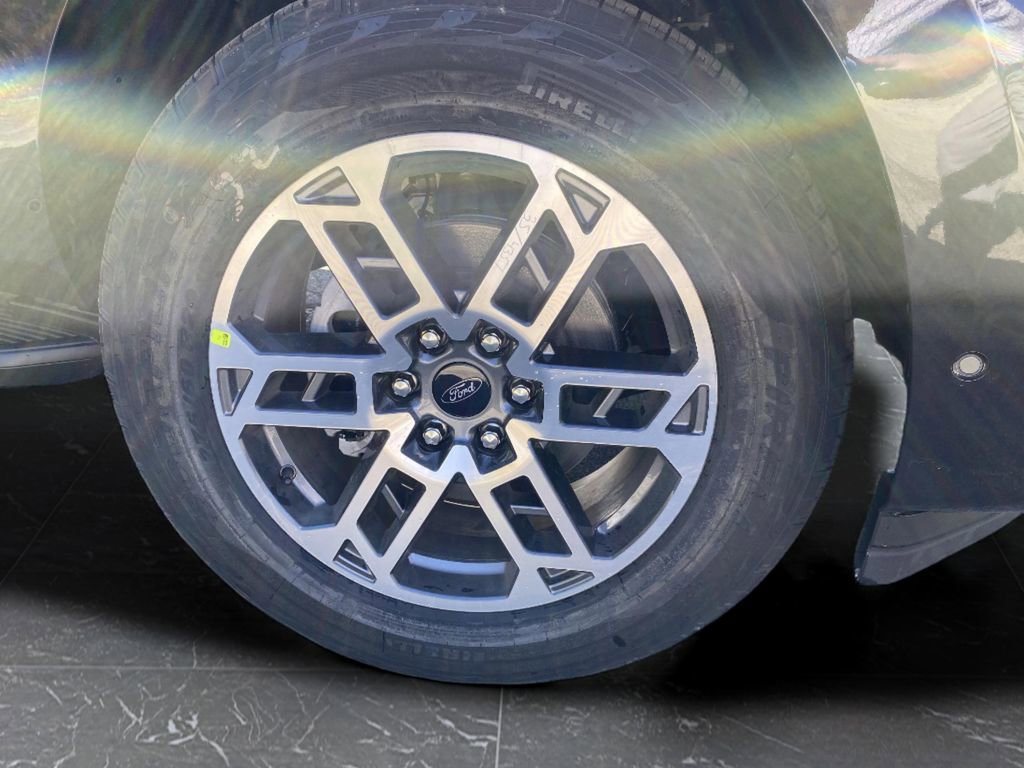 New 2025 Ford Expedition Max Active image 52