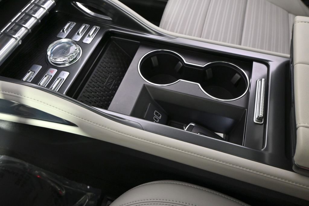 New 2026 Lincoln Nautilus Reserve image 32