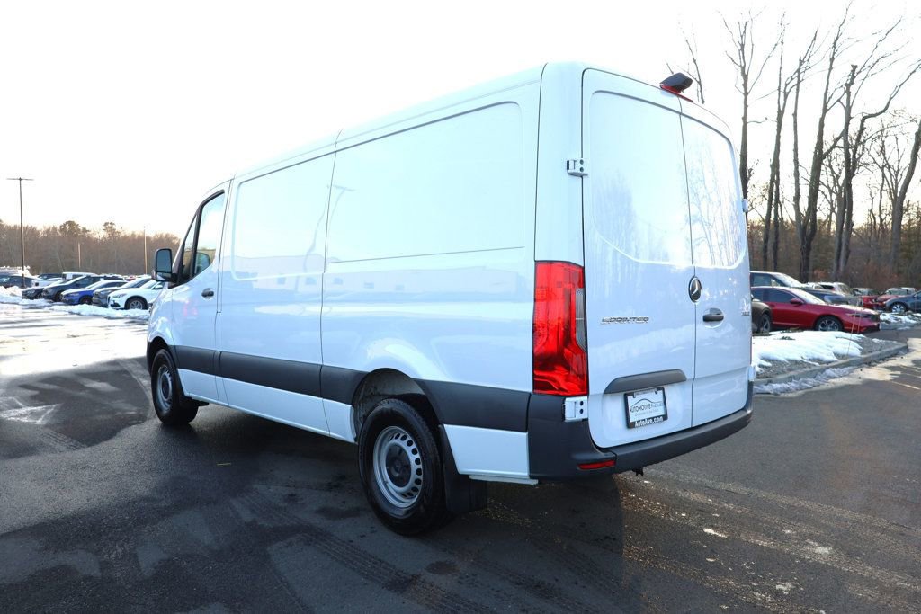 Used 2025 Mercedes-Benz Sprinter 2500 image 3