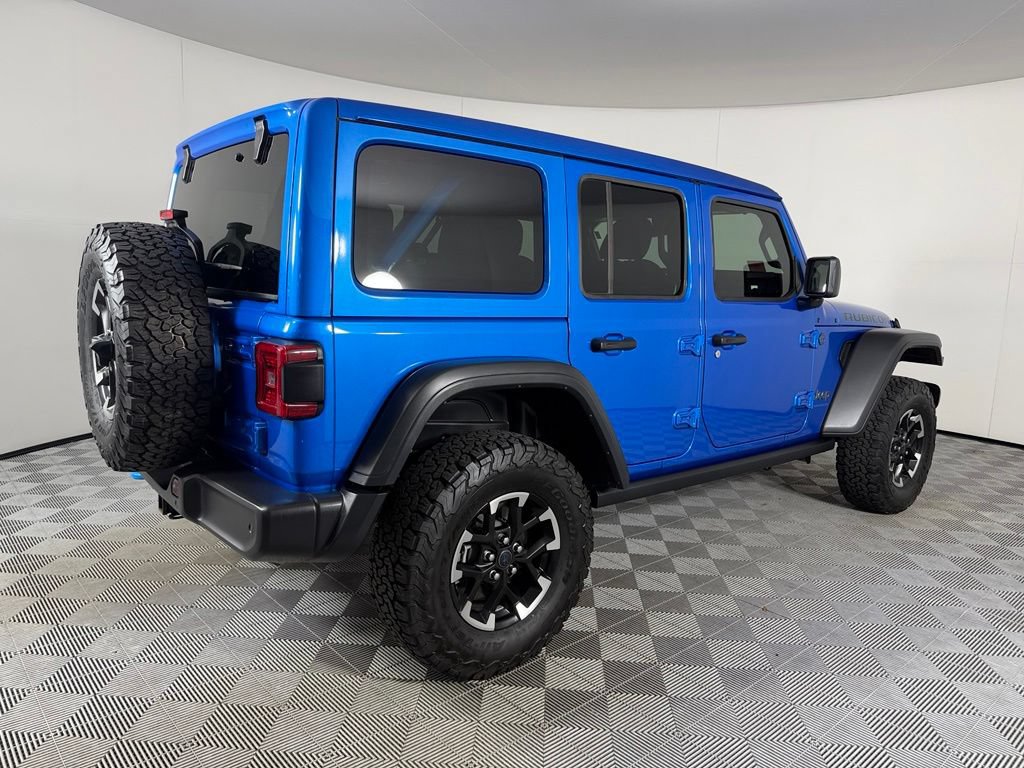 Used 2024 Jeep Wrangler Unlimited Rubicon 4xe w/ Technology Group AWD/4WD image 7