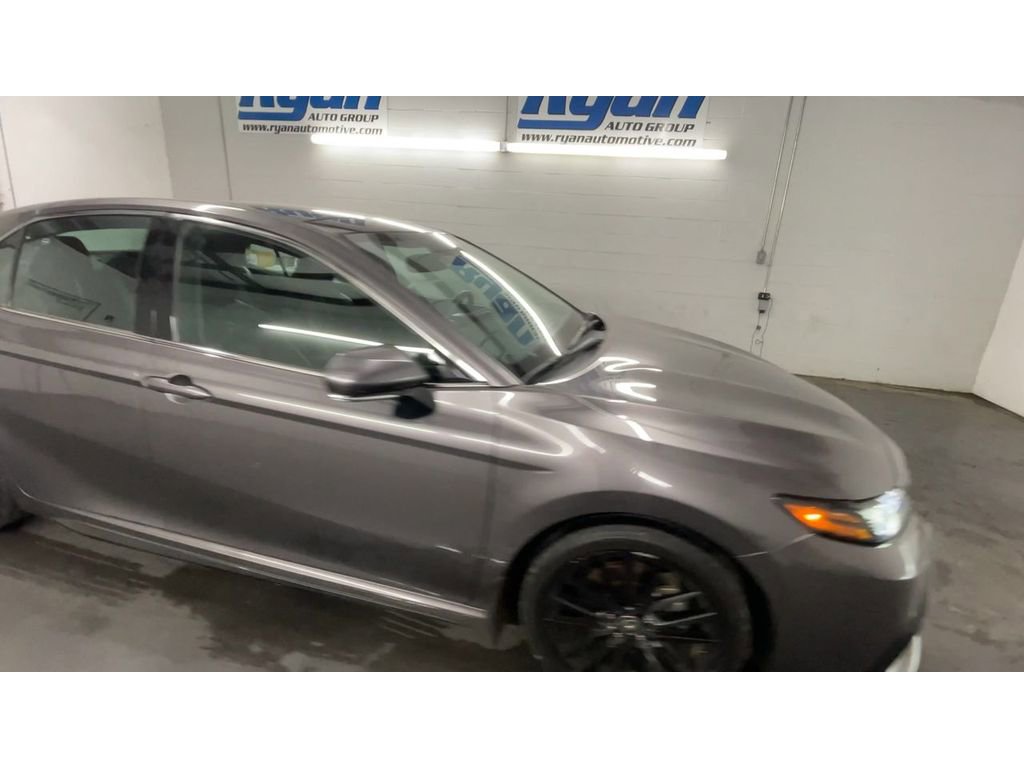 Used 2023 Toyota Camry XSE image 2