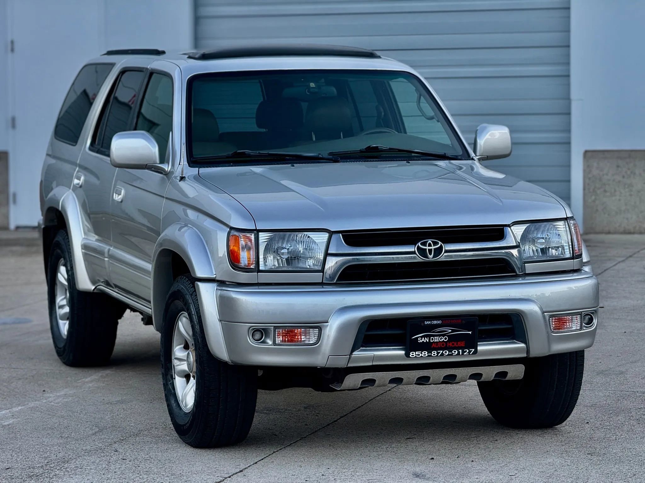 Used 2001 Toyota 4Runner Limited image 14