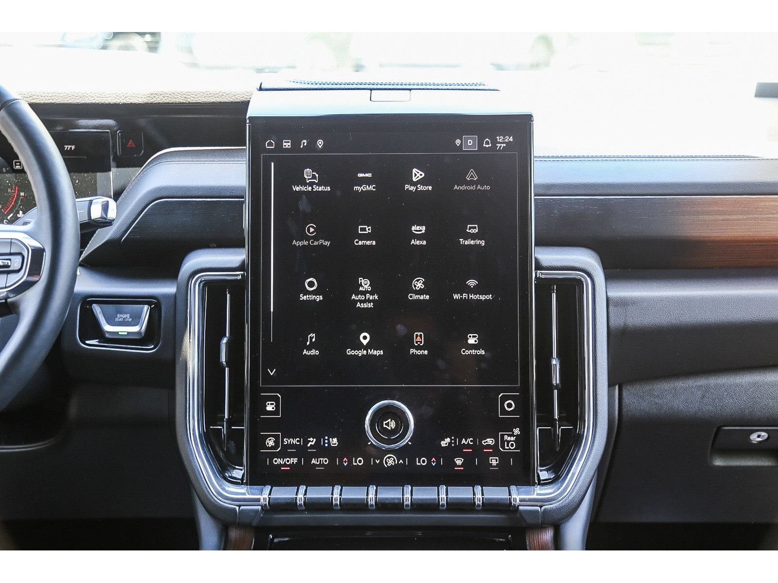 Used 2025 GMC Yukon XL Denali AWD/4WD image 11