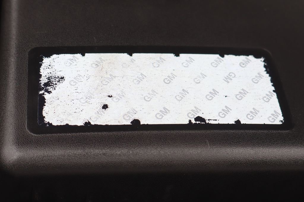 Used 2021 GMC Yukon XL SLT w/ SLT Premium Package image 14