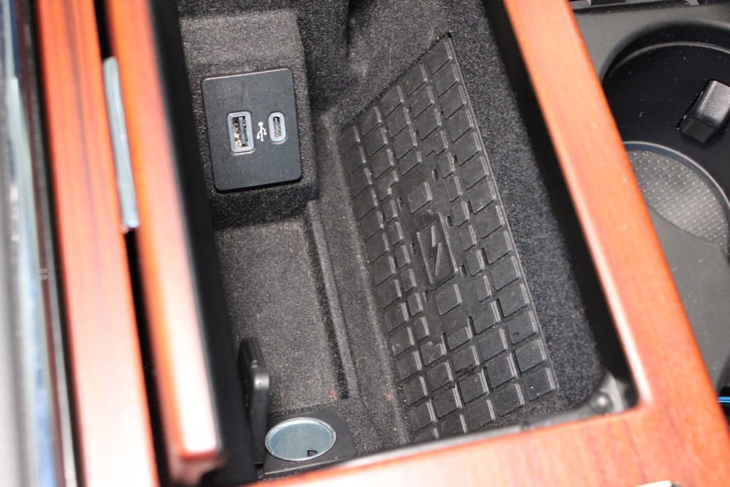 Used 2024 Lincoln Navigator L Reserve image 19