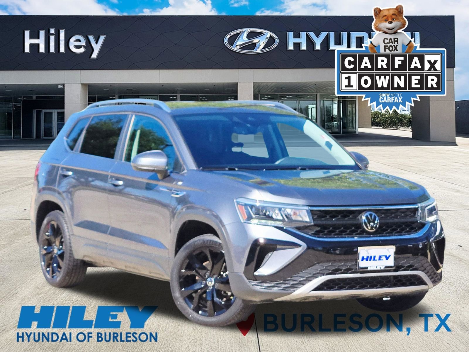 Used 2023 Volkswagen Taos SE w/ Black Wheel Package image 1