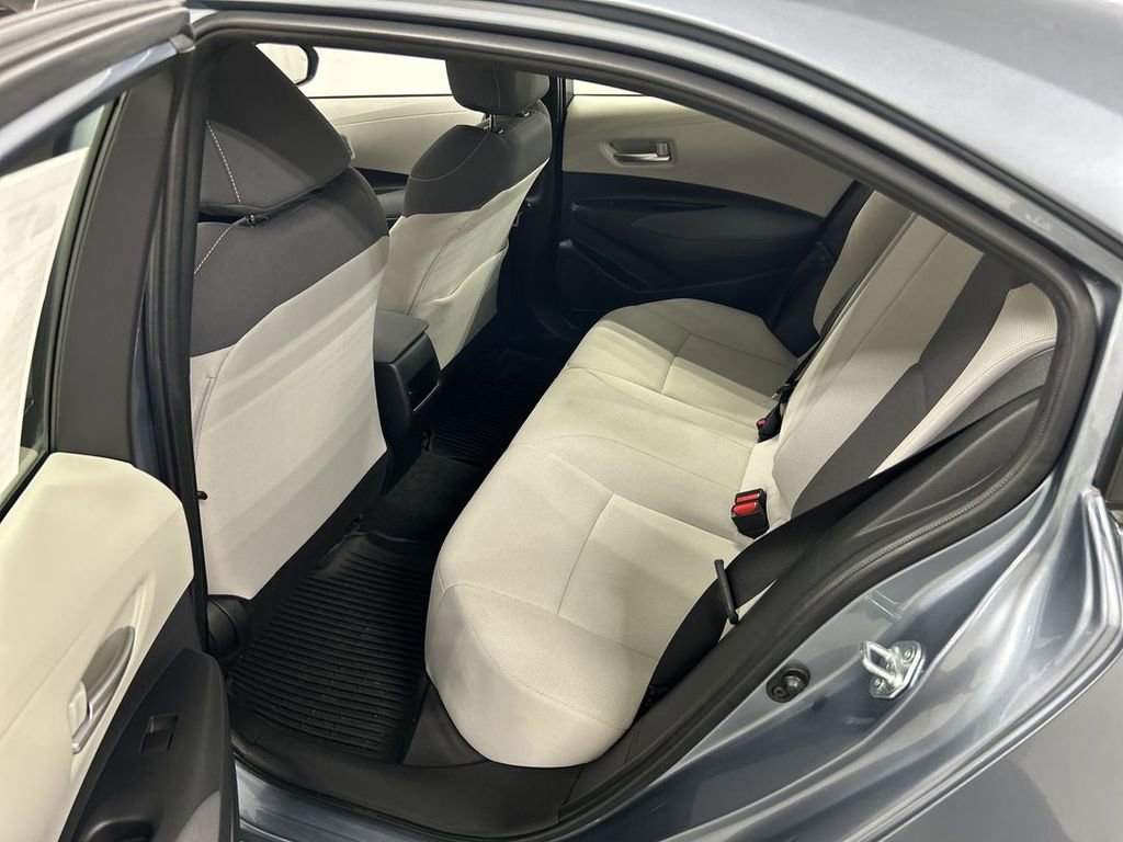 Used 2021 Toyota Corolla LE w/ LE Convenience Package FWD image 19