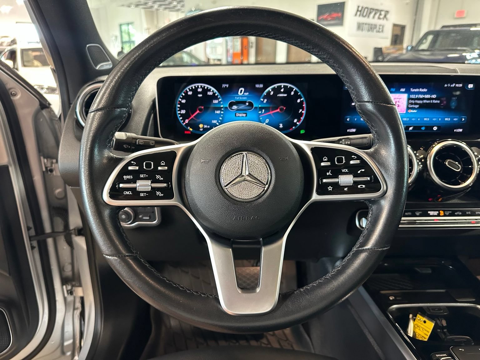 Used 2021 Mercedes-Benz GLB 250 image 17