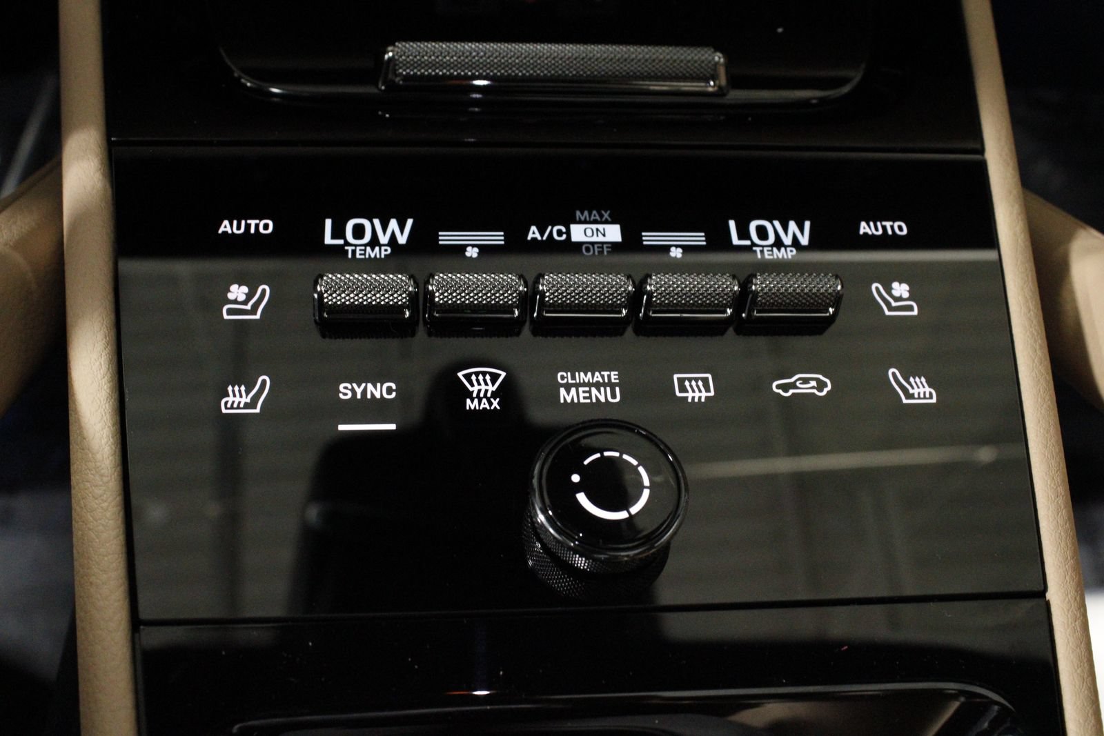 New 2026 Porsche Cayenne AWD/4WD image 27