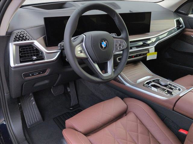 New 2026 BMW X7 xDrive40i image 3