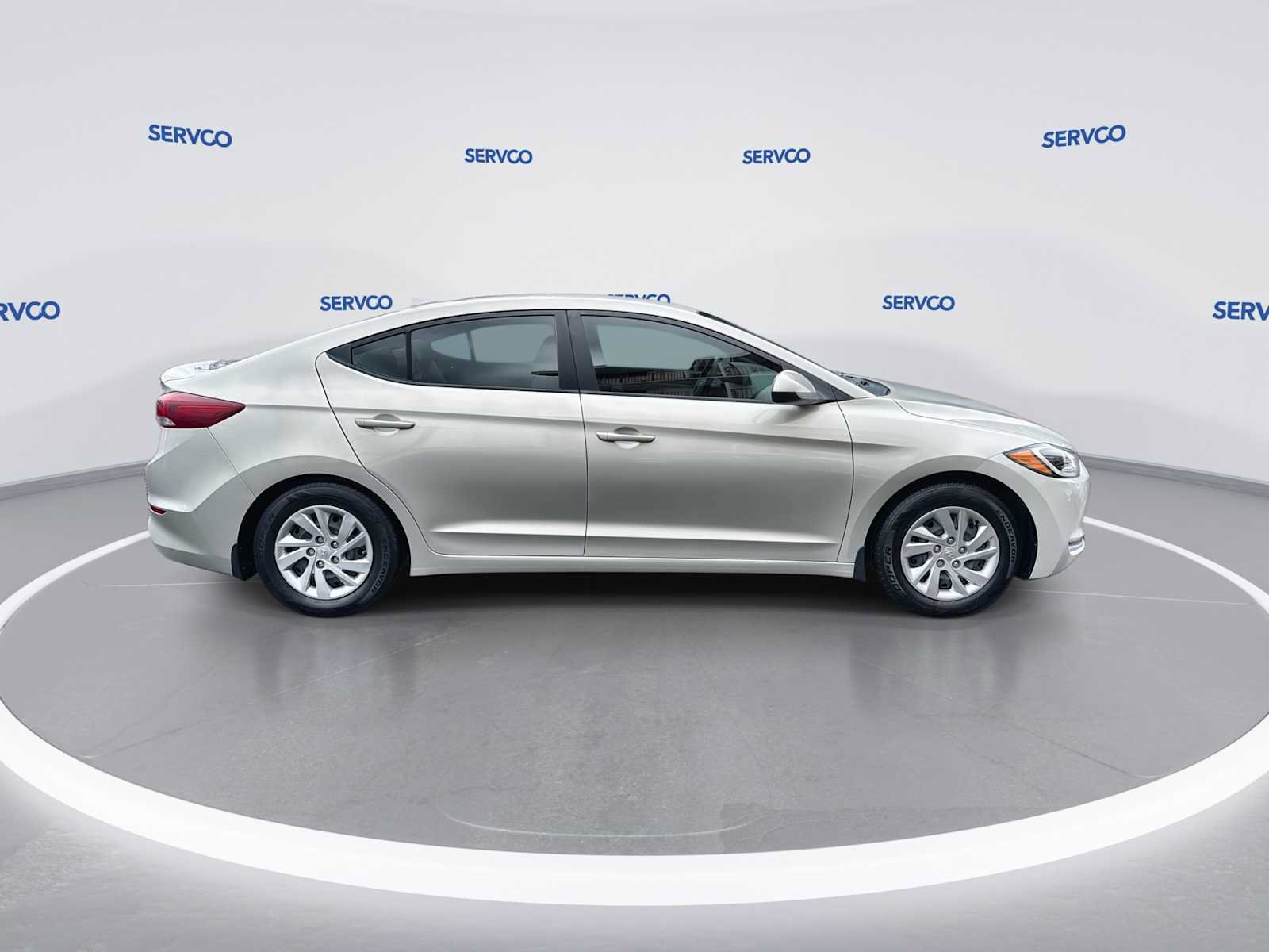 Used 2017 Hyundai Elantra SE FWD image 9