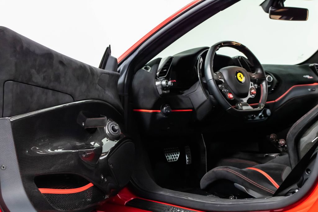 Used 2019 Ferrari 488 Pista Coupe image 35