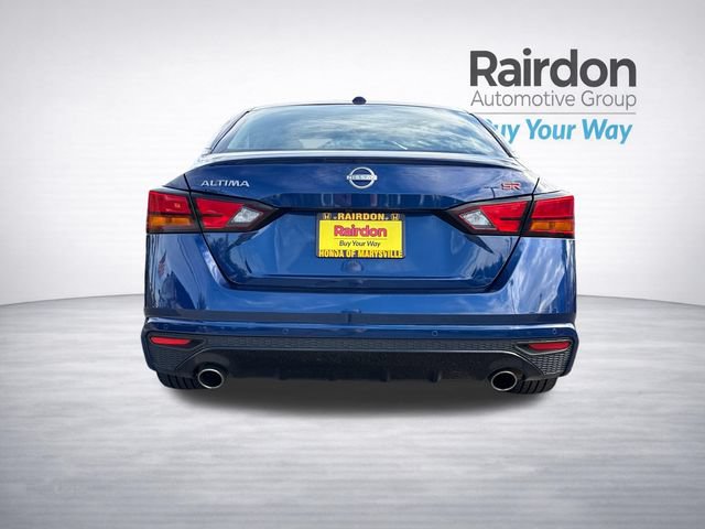 Used 2023 Nissan Altima 2.5 SR FWD image 12