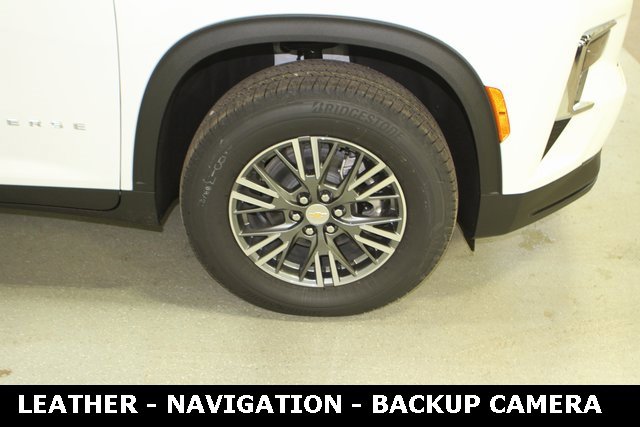 New 2025 Chevrolet Traverse LT w/ Driver Confidence Package image 6