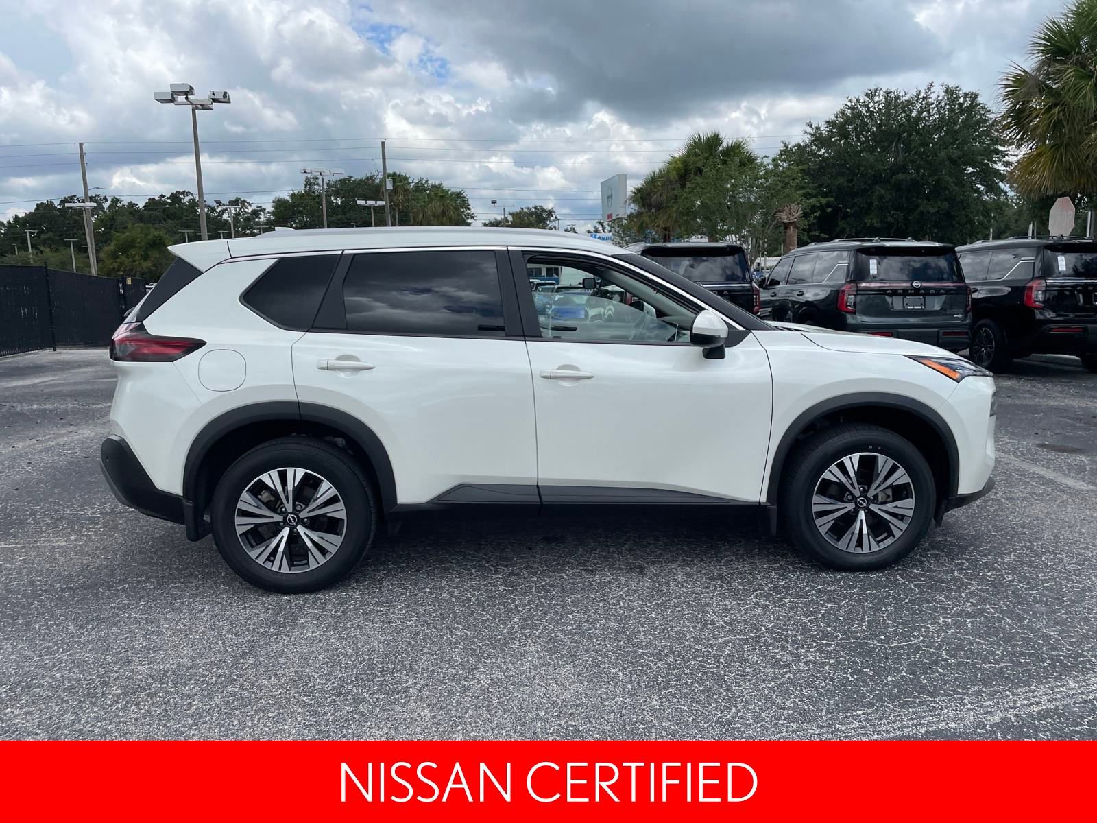 Certified 2022 Nissan Rogue SV w/ SV Premium Package image 2