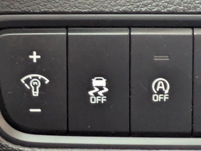 Used 2023 Kia Soul LX FWD image 24