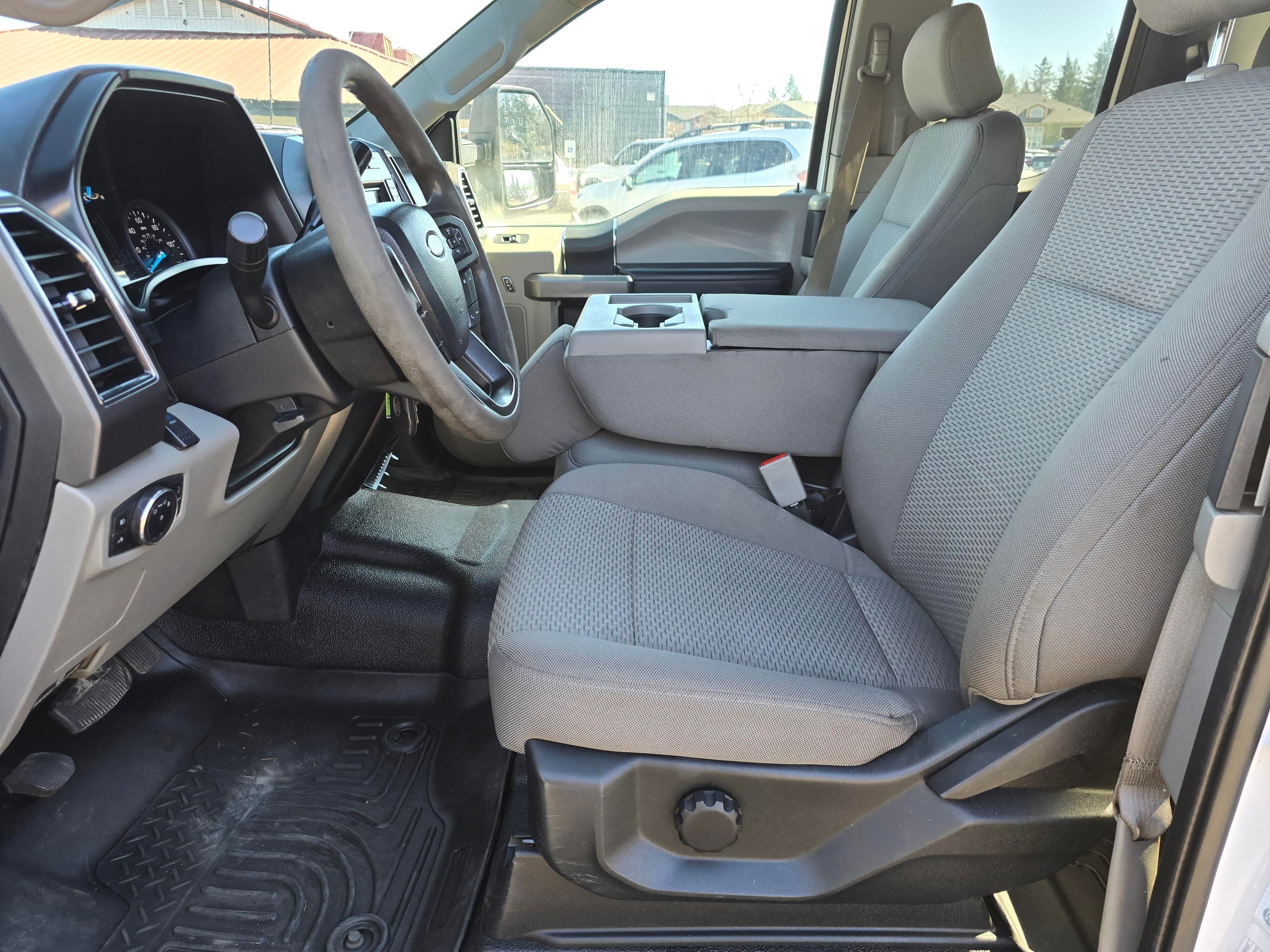 Used 2019 Ford F350 XLT AWD/4WD image 28