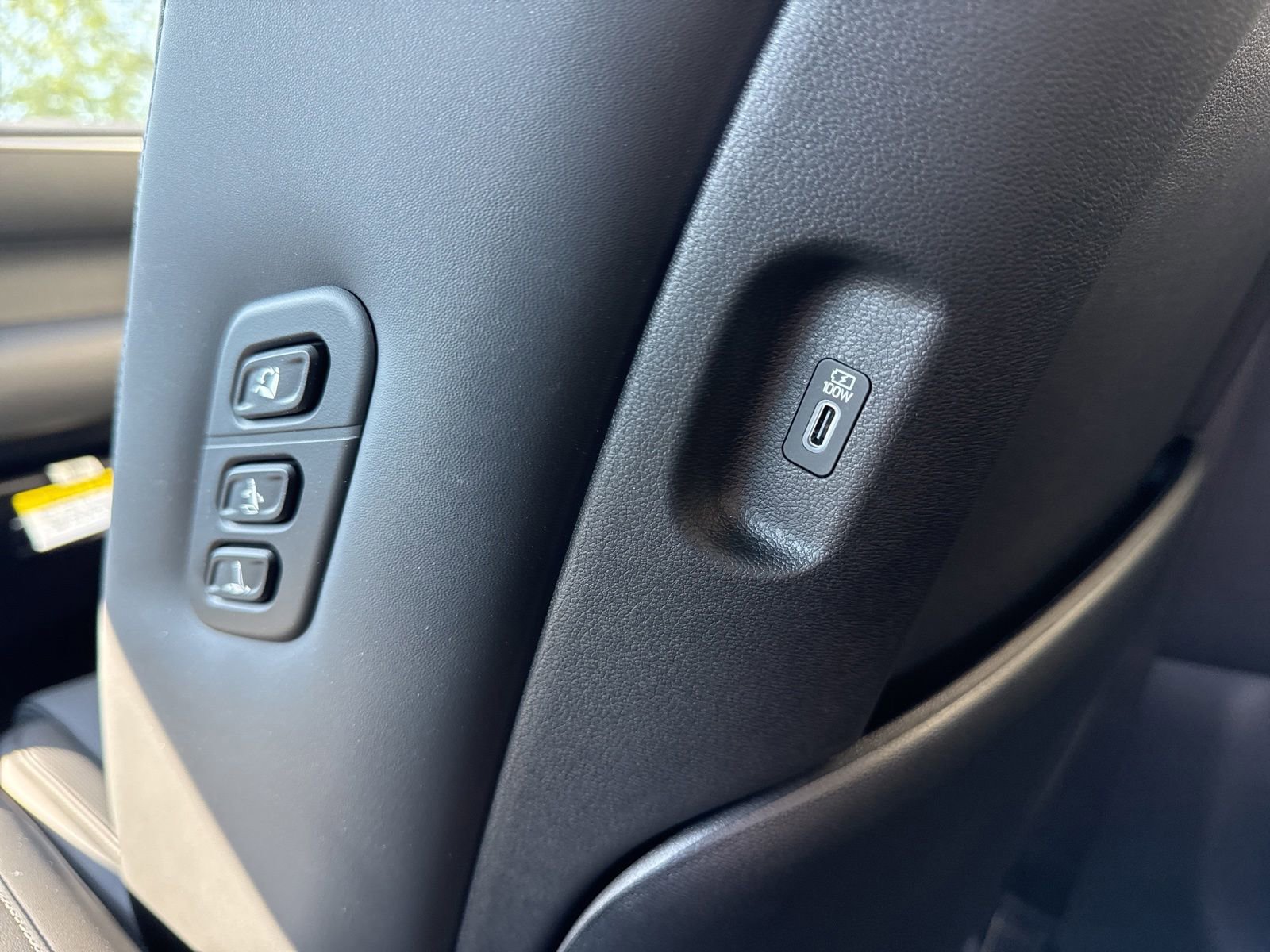 Used 2026 Hyundai Palisade Calligraphy FWD image 21
