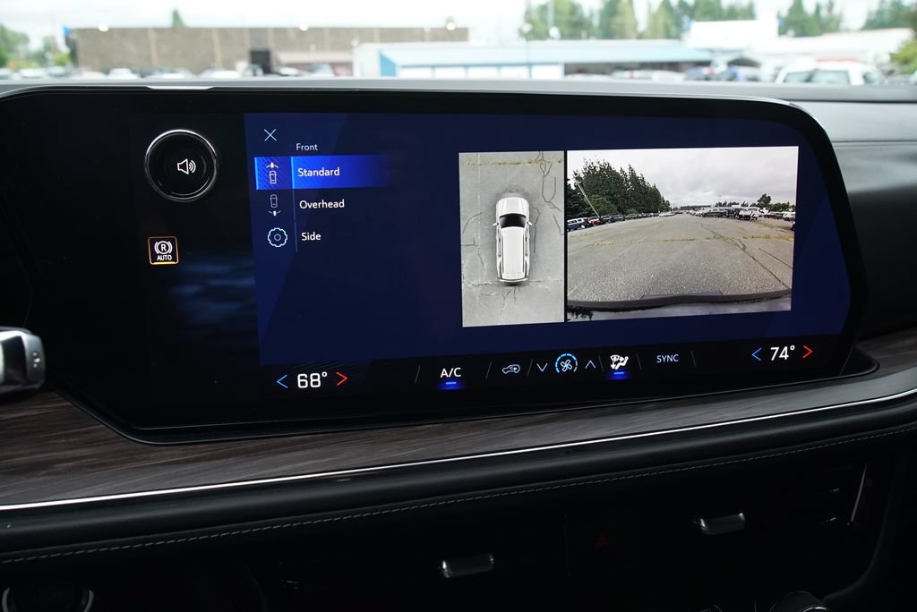Used 2026 Chevrolet Tahoe LS AWD/4WD image 18