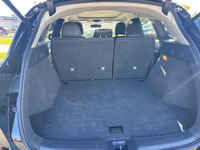 Certified 2023 INFINITI QX50 Luxe image 9