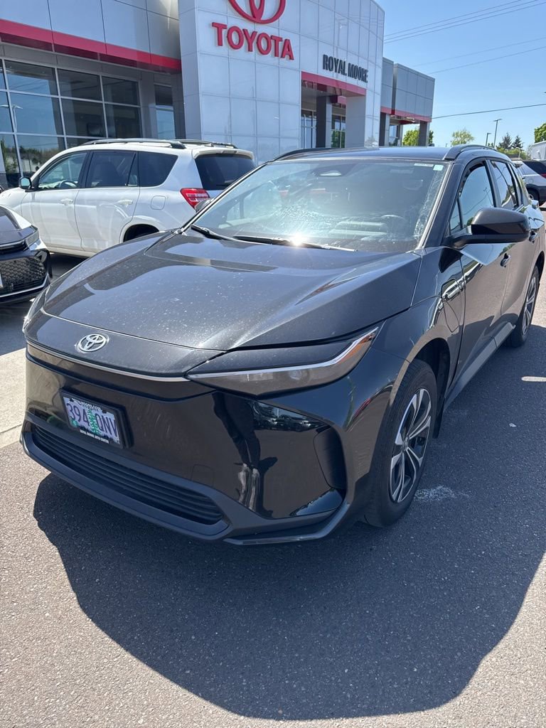 Used 2025 Toyota bZ4X FWD w/ Weather Package image 3