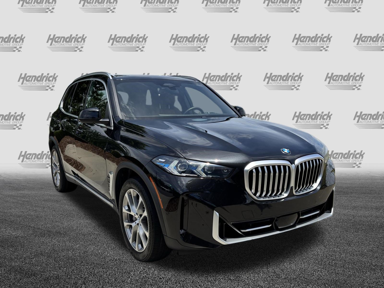 Certified 2025 BMW X5 xDrive40i AWD/4WD image 2
