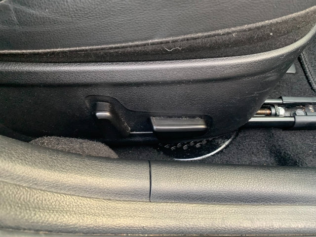 Used 2019 Kia Stinger GT1 AWD/4WD image 12
