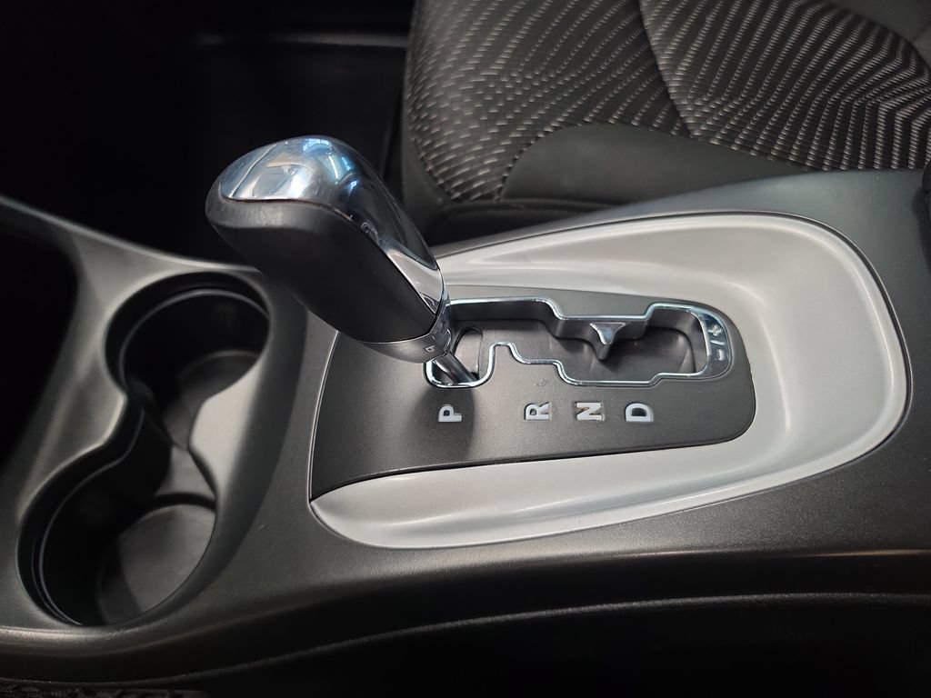 Used 2020 Dodge Journey SE w/ Blacktop Package FWD image 29