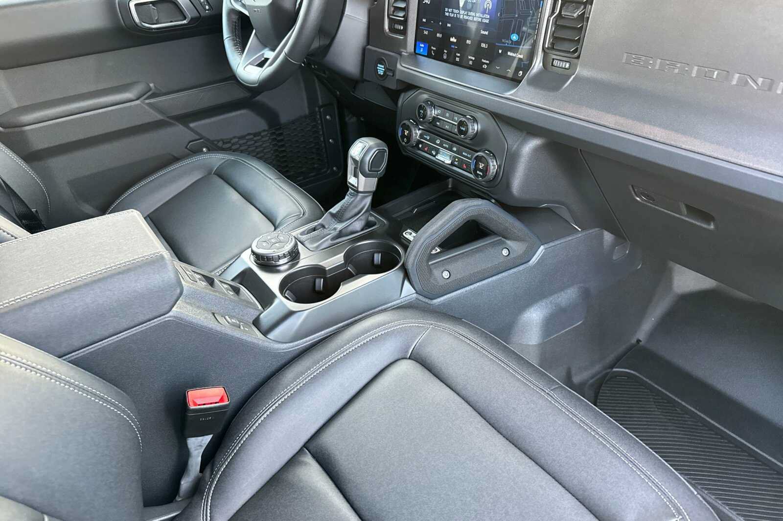 New 2025 Ford Bronco Badlands AWD/4WD image 13