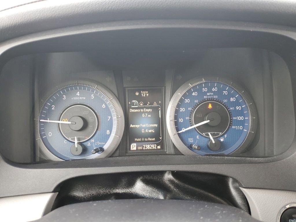 Used 2015 Toyota Sienna XLE Premium image 11