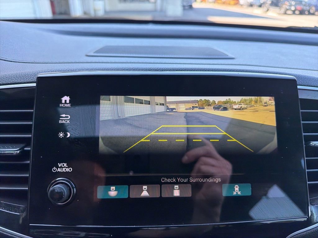 Used 2019 Honda Pilot Touring image 38