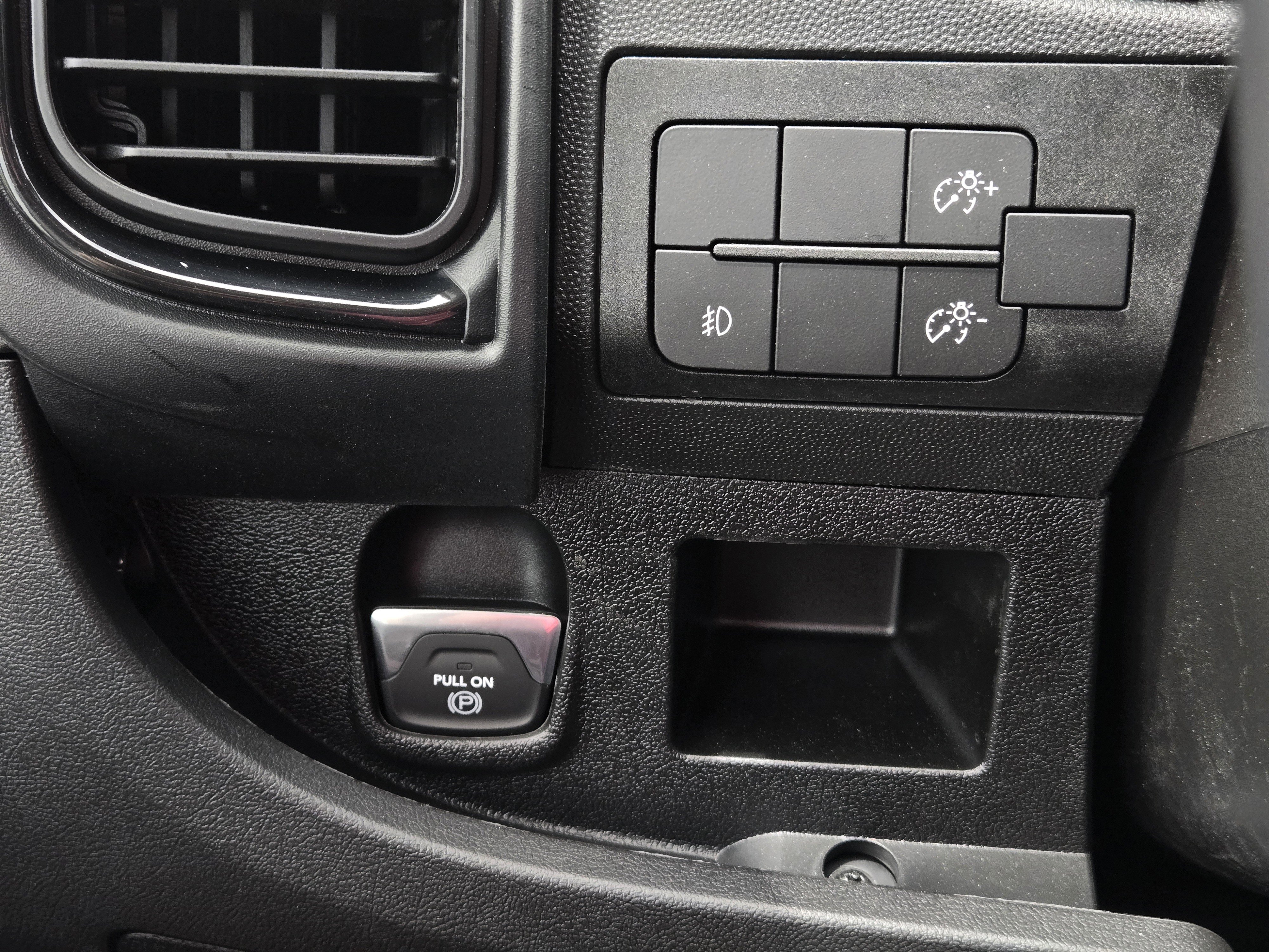 New 2026 RAM ProMaster 2500 w/ Advanced Safety Group FWD image 13