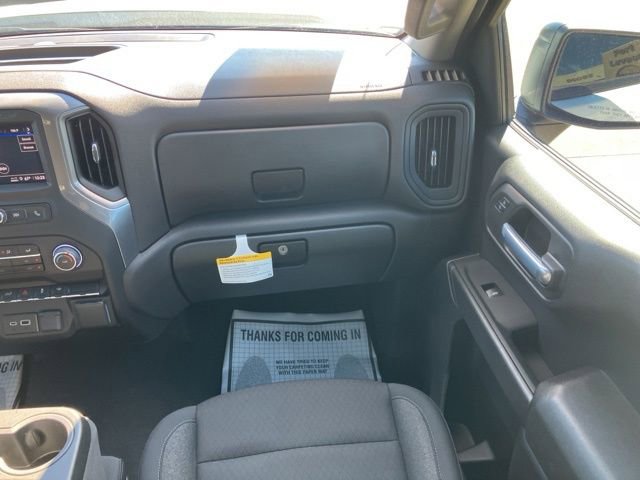 Used 2025 Chevrolet Silverado 1500 Custom image 20