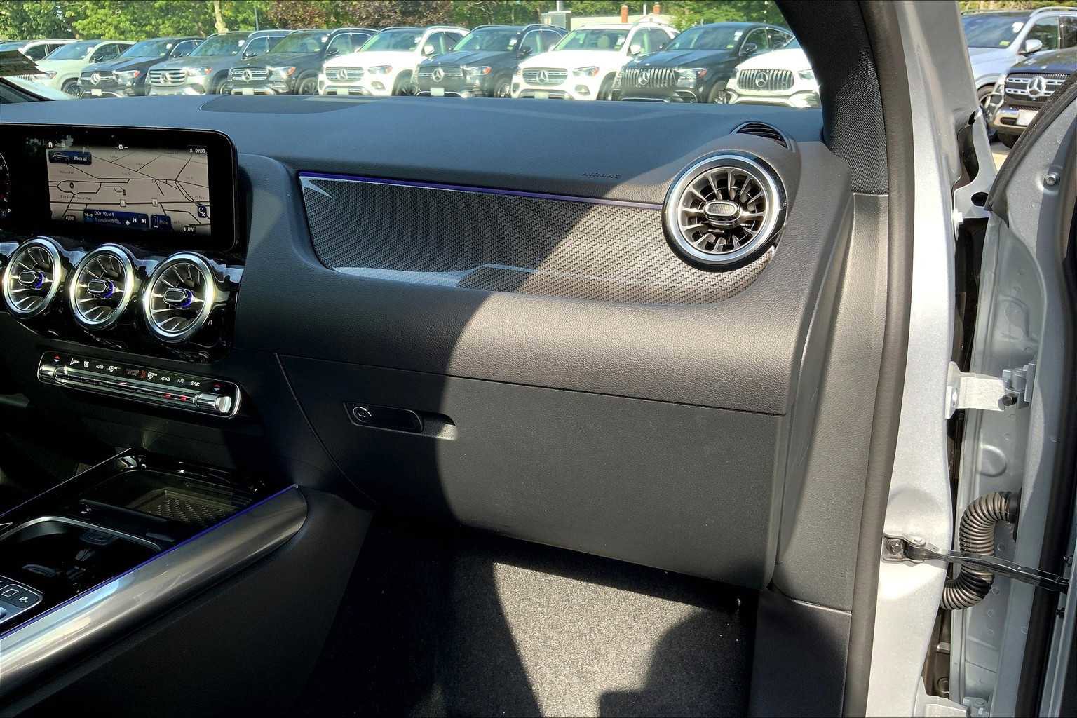 New 2026 Mercedes-Benz GLA 250 GLA 250 image 10