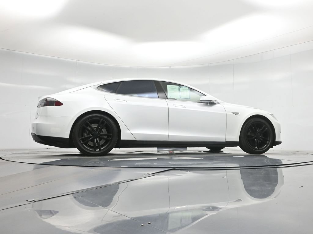 Used 2015 Tesla Model S 85D image 46