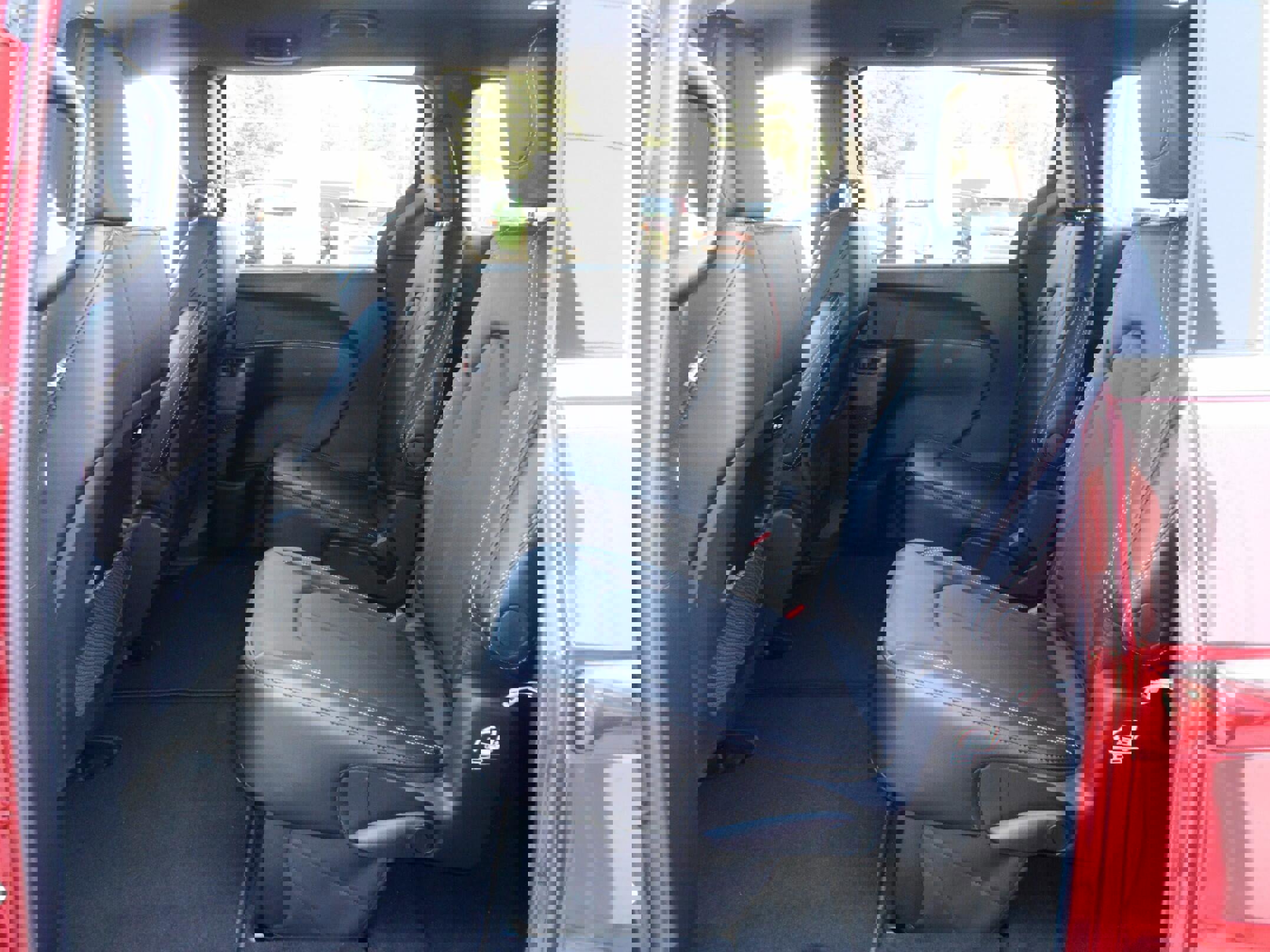 New 2026 Chrysler Pacifica Select image 7