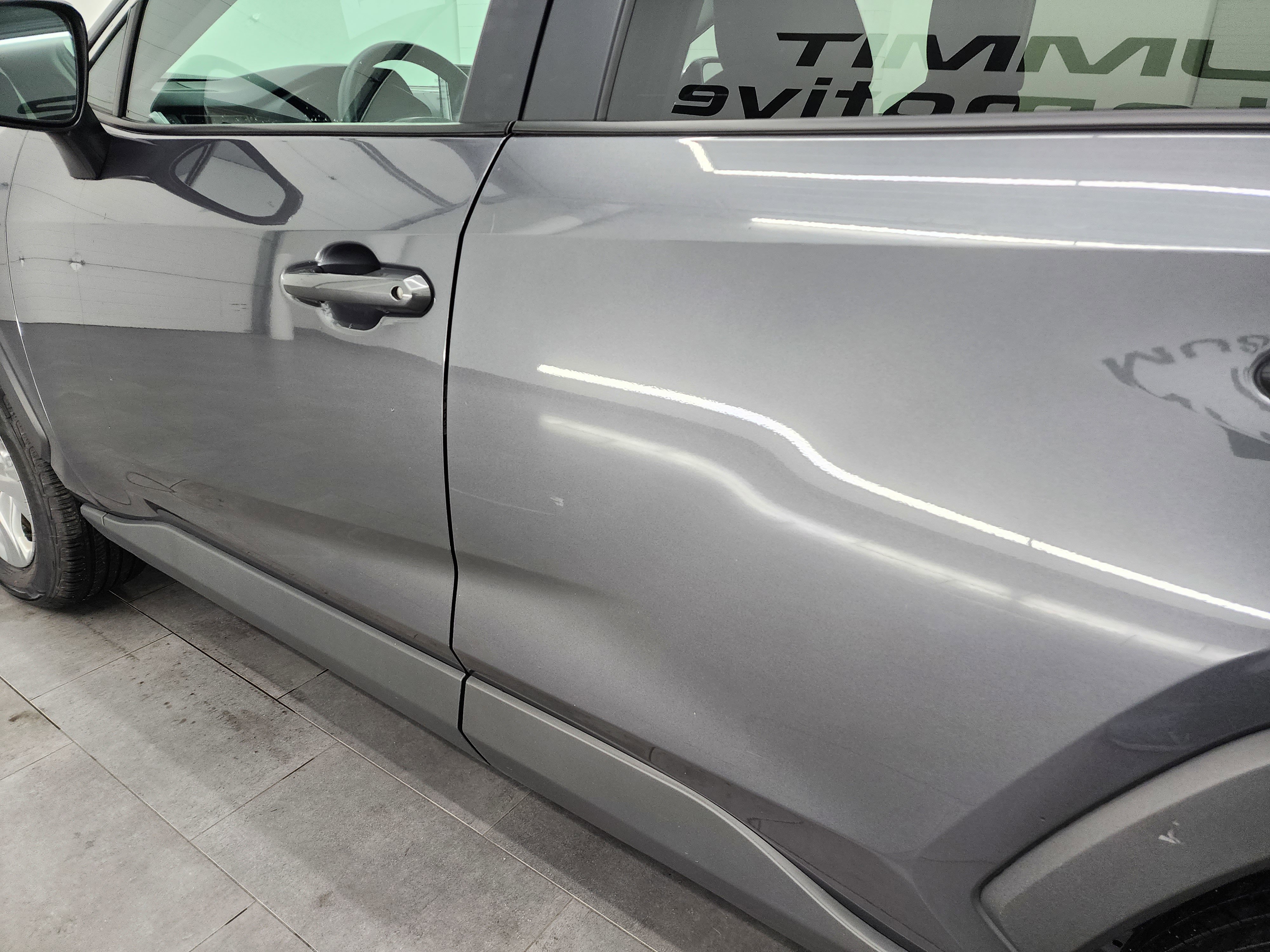 Used 2024 Toyota RAV4 XLE image 30