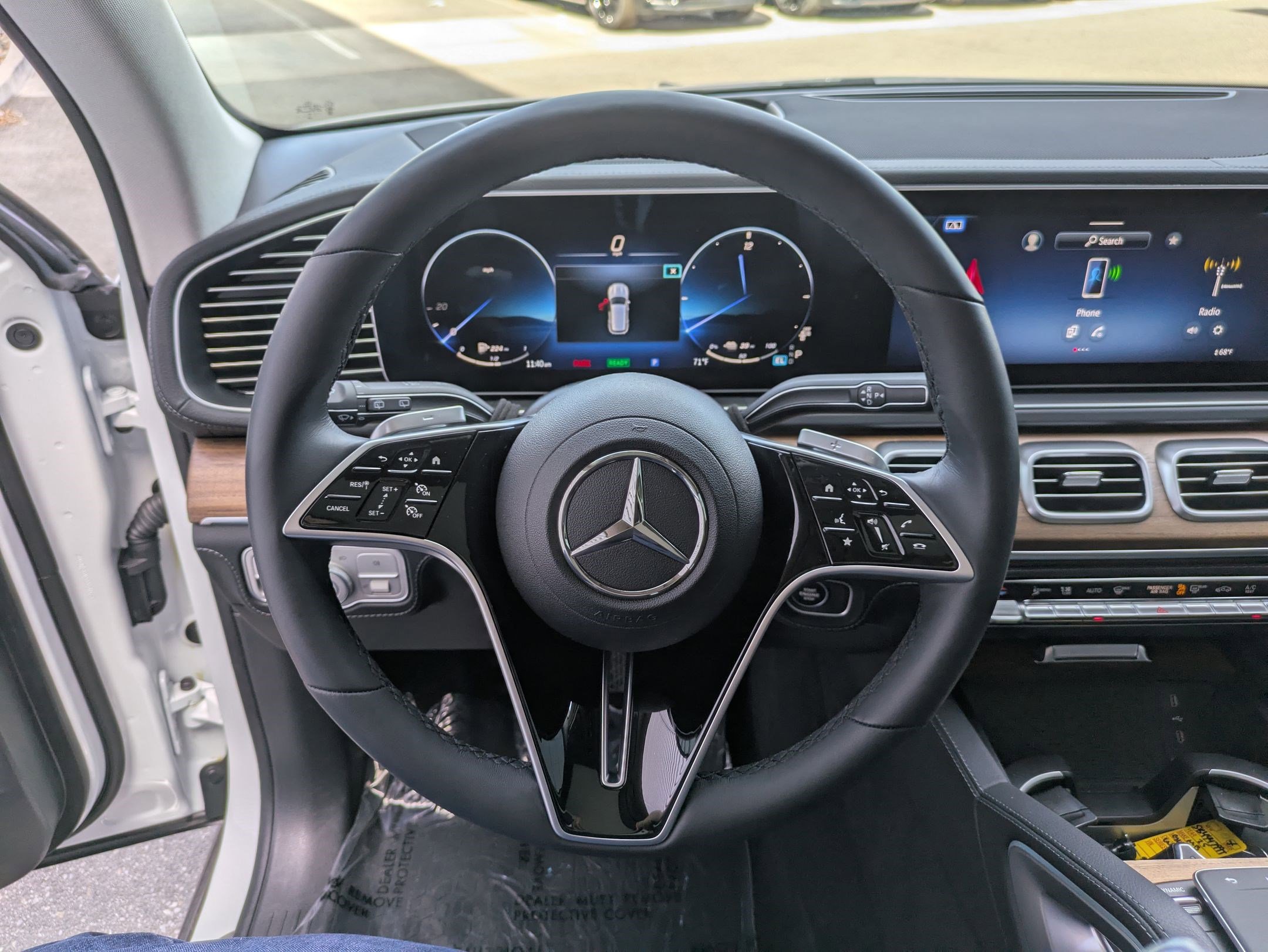Certified 2025 Mercedes-Benz GLE 450e 4MATIC image 17