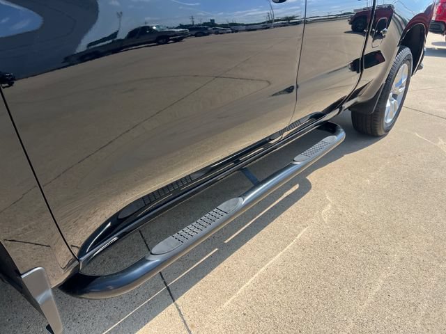 Certified 2024 Chevrolet Silverado 1500 Custom w/ LPO, Dark Essentials Package AWD/4WD image 10