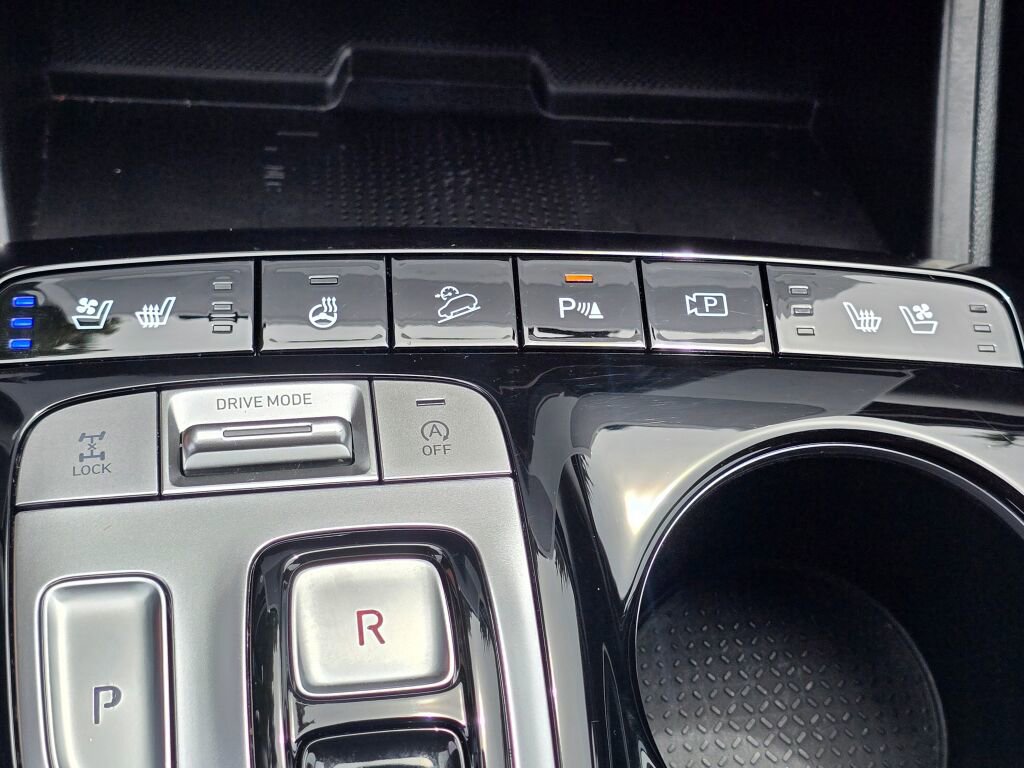 Used 2024 Hyundai Tucson Limited image 29