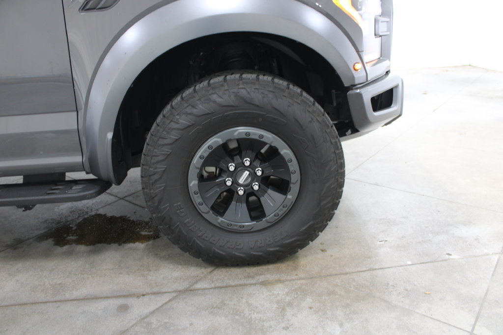 Used 2018 Ford F150 Raptor w/ Equipment Group 802A Luxury AWD/4WD image 42