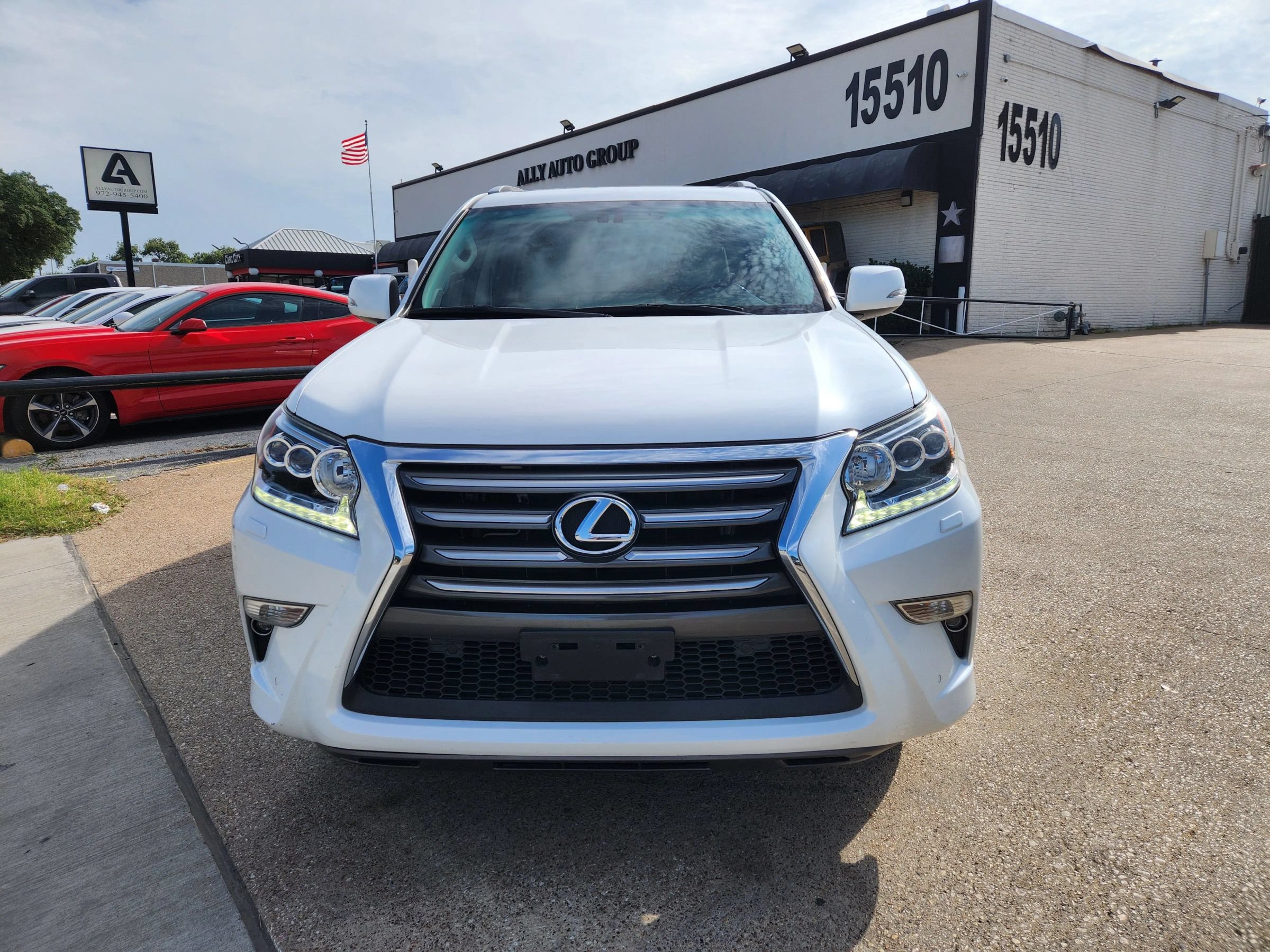 Used 2016 Lexus GX 460 w/ Premium Package AWD/4WD image 7