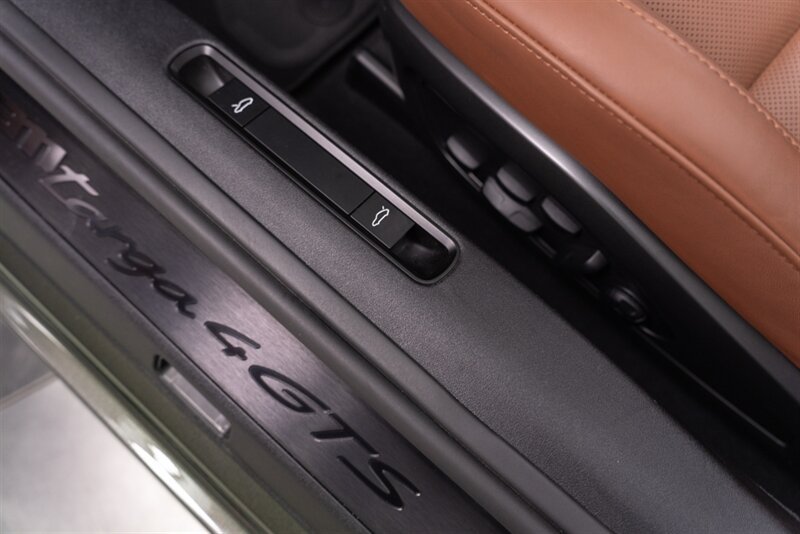 Used 2024 Porsche 911 Targa 4 GTS AWD/4WD image 44