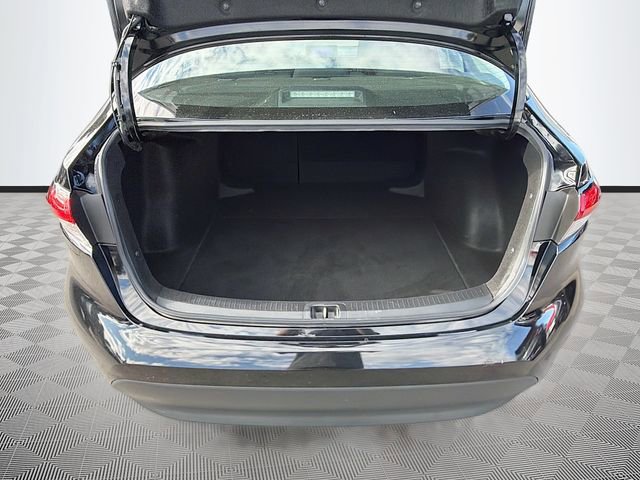 Used 2023 Toyota Corolla LE image 23