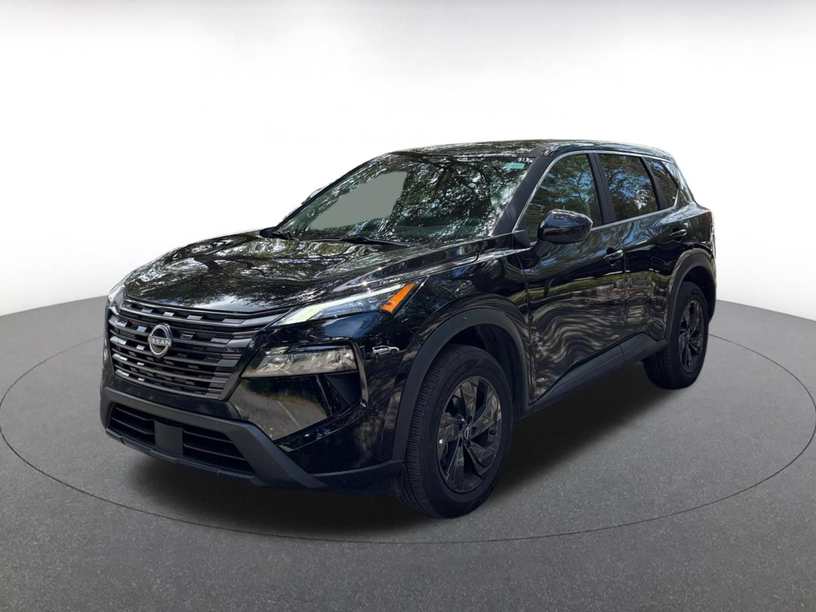 Used 2026 Nissan Rogue SV AWD/4WD image 4