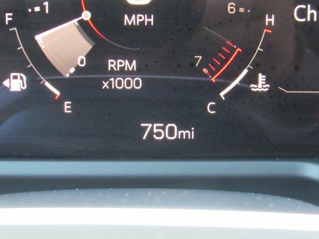 Used 2025 GMC Acadia Elevation image 42